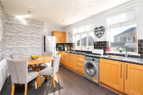 9 Delph Terrace, Clayton, Bradford, BD14 6SB