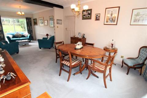 105 Warren Road, Banstead, SM7 1LQ