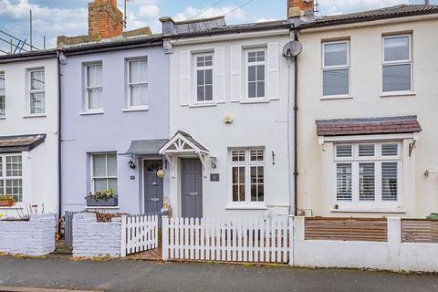 21 Queens Road, Thames Ditton, KT7 0QY