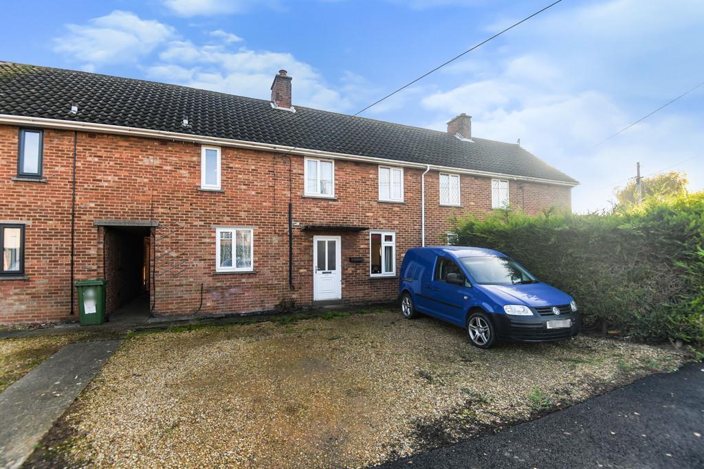 Churchfield Road Outwell Wisbech Cambs Pe14 8rl 3 Bed Terraced