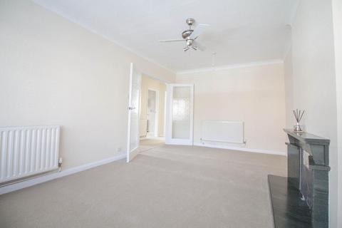 2 bedroom maisonette to rent, Knightsbridge Court, Sherwood, Nottingham, NG5 2HY