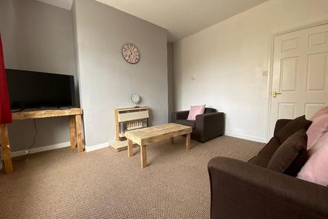 2 bedroom terraced house to rent, Ariel Street, Ashington, NE63 9NQ