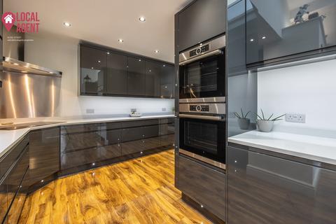 66 Bredhurst Road, Gillingham, ME8 0PE