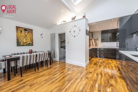 66 Bredhurst Road, Gillingham, ME8 0PE