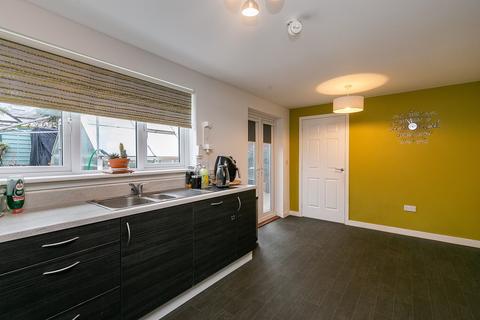 15 Barbreck Crescent, Gartcosh, Glasgow, G69 8FW