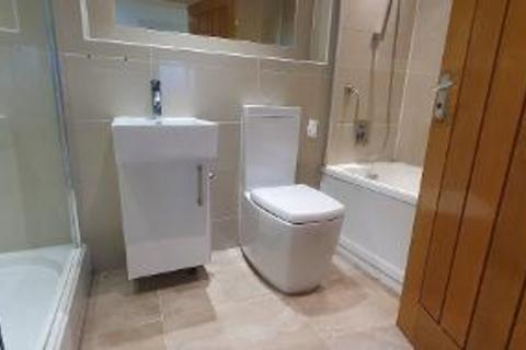 2 bedroom flat to rent, Royle Green Road, Manchester M22