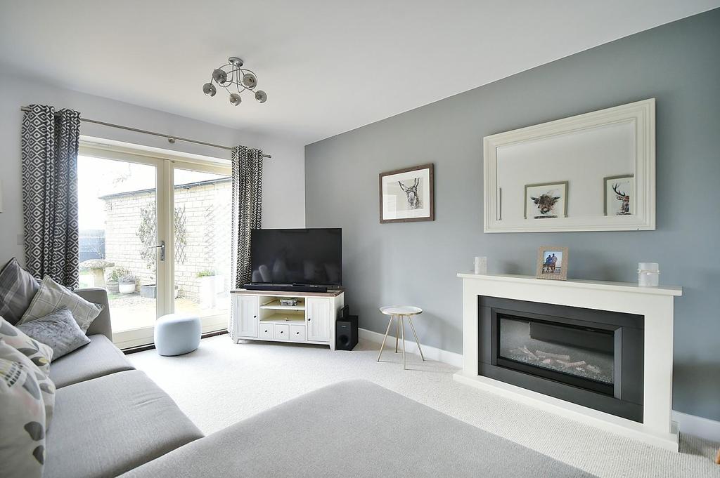Sitting room 2.JPG