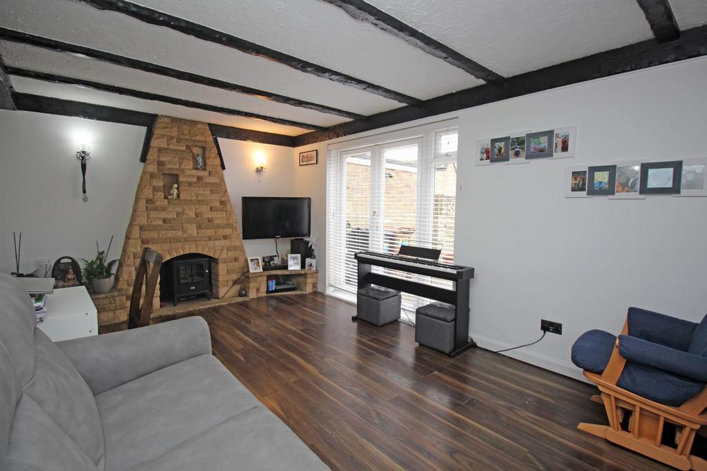 York Road, Stevenage, SG1 4 bed terraced house for sale £350,000