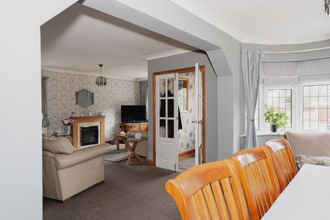 16 Ellingham Road, Chessington, KT9 2JA