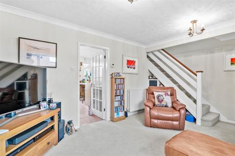 3 Balmoral Close, Evesham, WR11 4QN