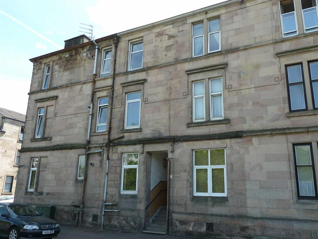 Brachelston Street Greenock 1 bed flat £350 pcm (£81 pw)