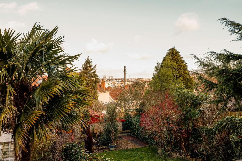 Ravenhill avenue 7.jpg