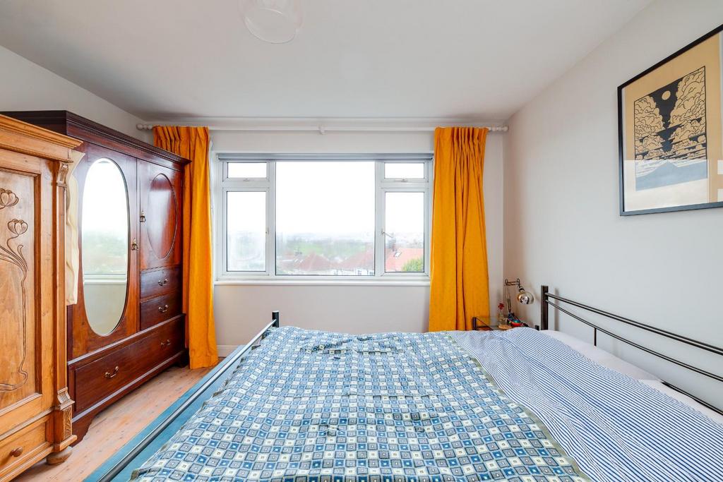 Ravenhill avenue 38.jpg