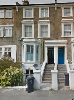 1 bedroom apartment to rent - Park Hall Road, London