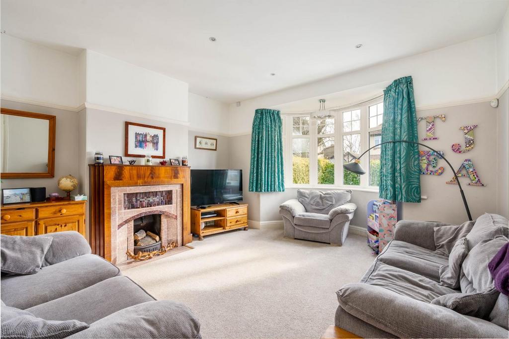 Muncastergate, York 4 bed semidetached house £575,000
