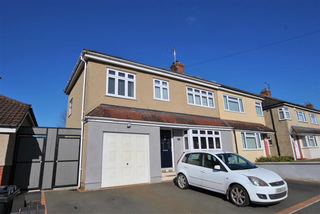 Whitecross Avenue, Whitchurch 4 bed semidetached house £535,000