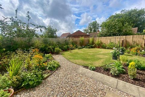 41 Alton Park, Beeford, Driffield, YO25 8BZ