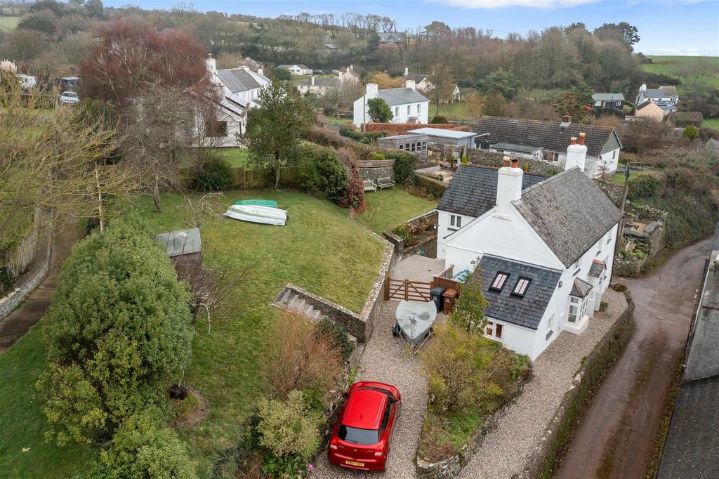 South Pool, Kingsbridge 3 bed detached house £575,000