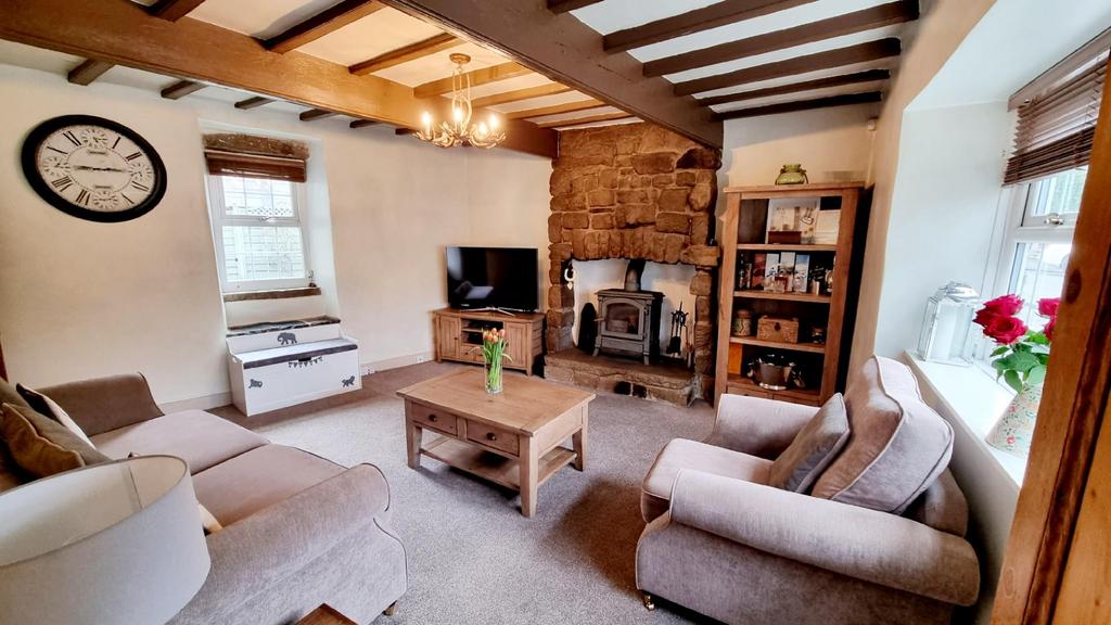 Gilstead Lane, Bingley, West Yorkshire 2 bed house for sale £245,000