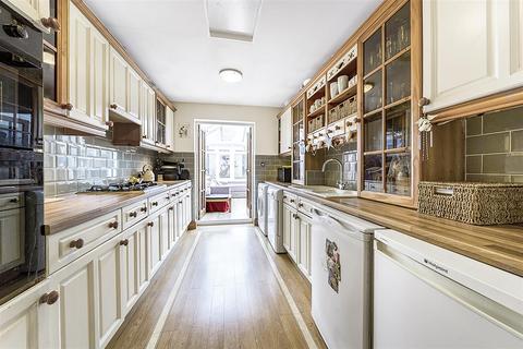 3 Stanley Road, Carshalton, SM5 4LE