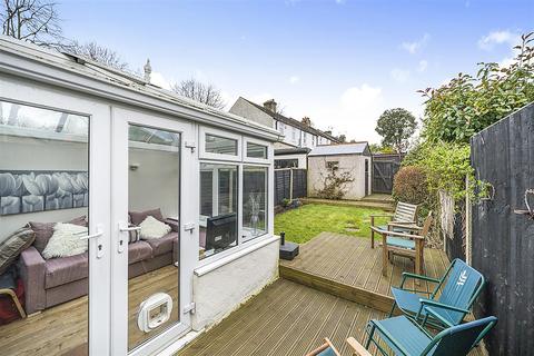 3 Stanley Road, Carshalton, SM5 4LE