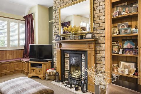 3 Stanley Road, Carshalton, SM5 4LE