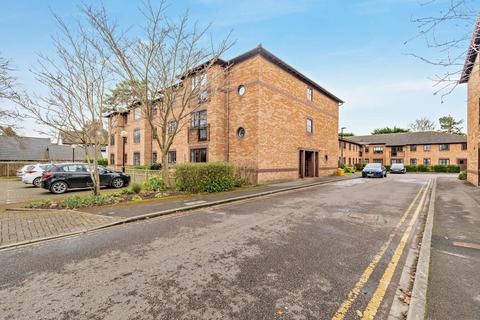 2 bedroom flat for sale, Wedderburn Lodge, Wetherby Road, Harrogate, HG2 7SQ