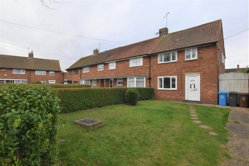 Caledon Close, Hull 2 bed end of terrace house £595 pcm (£137 pw)