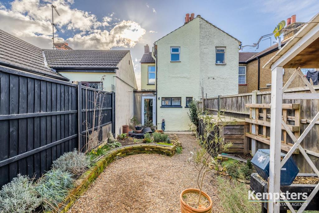 Rear Garden 3.jpg