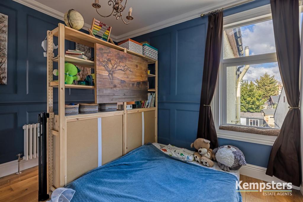 Bedroom 2 2nd.jpg