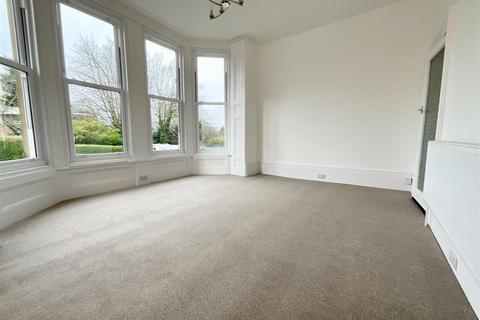 2 bedroom flat for sale, 15 Fulford Road, Scarborough