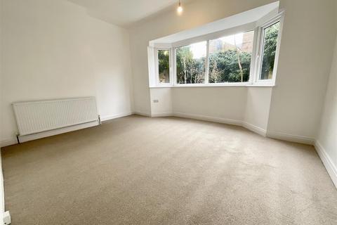 2 bedroom flat for sale, 15 Fulford Road, Scarborough