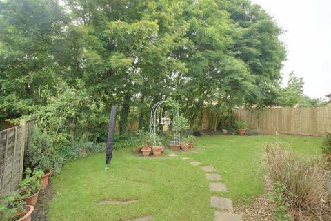 2 bedroom maisonette for sale - Emerson Valley