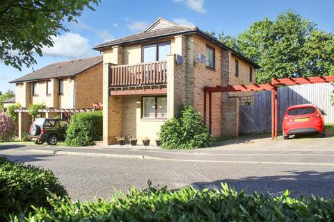 2 bedroom maisonette for sale - Emerson Valley