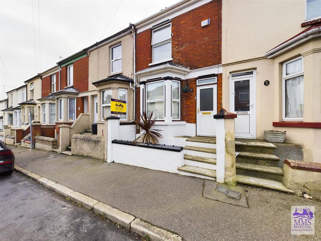 Hamilton Road, Gillingham 3 bed terraced house £260,000
