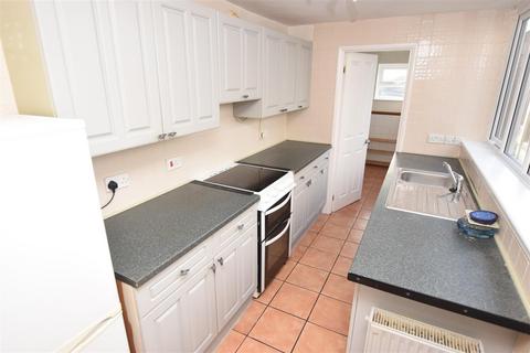 2 bedroom cottage to rent, Mill Road, Maldon