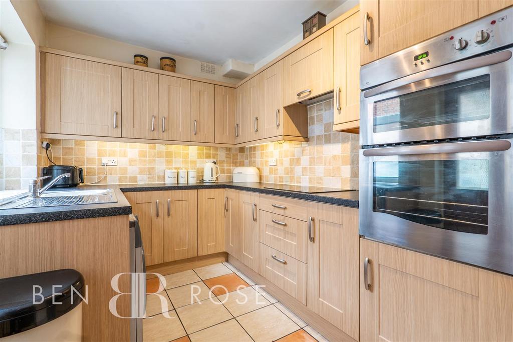 Devonshire Road, Chorley 2 bed terraced house £129,995