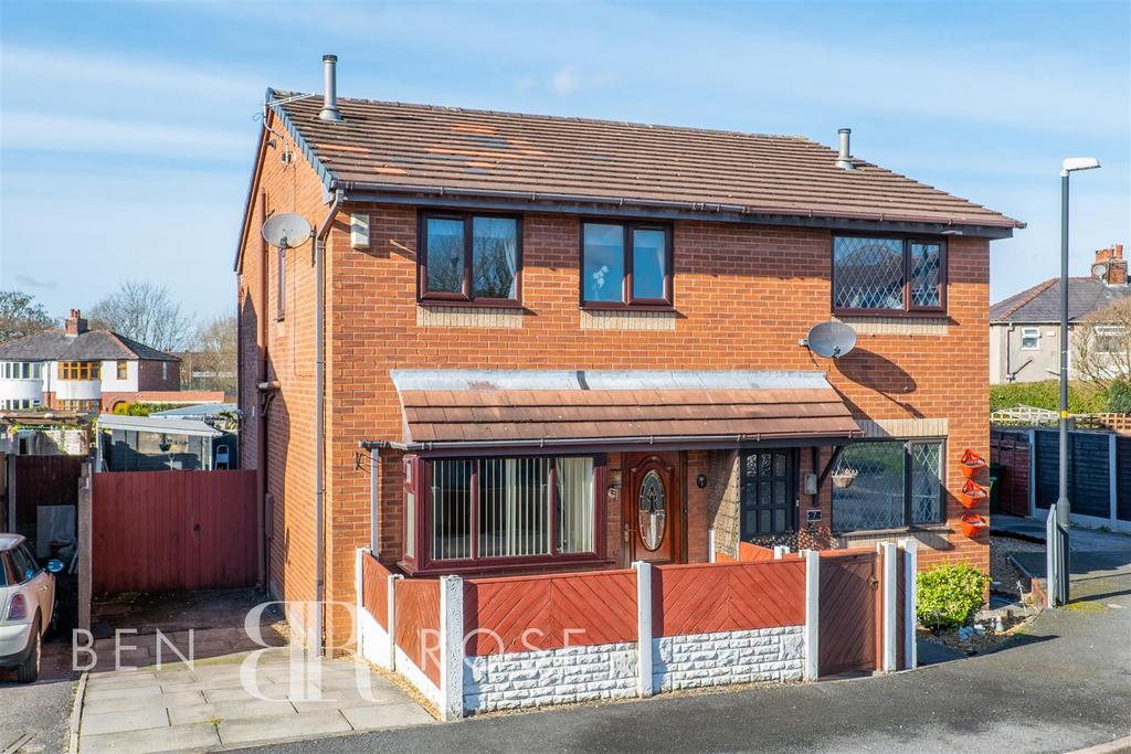 Lavender Grove, Chorley 3 bed semidetached house for sale £179,995