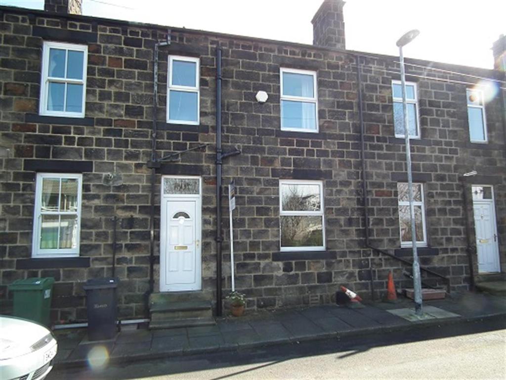 East View, Yeadon, Leeds 2 bed terraced house £750 pcm (£173 pw)