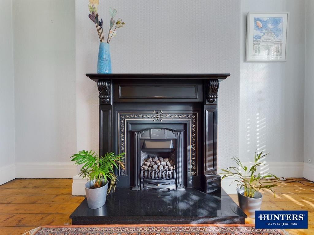 Living Room - Fireplace
