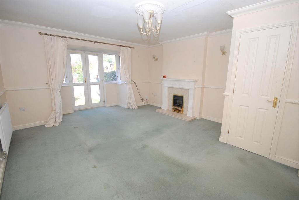 Apple Tree Lane, Kippax, Leeds 3 bed townhouse £190,000