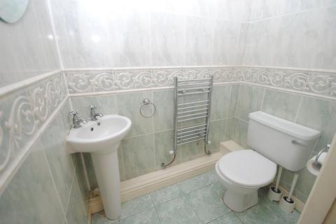 6 Apple Tree Lane, Kippax, Leeds, LS25 7SB