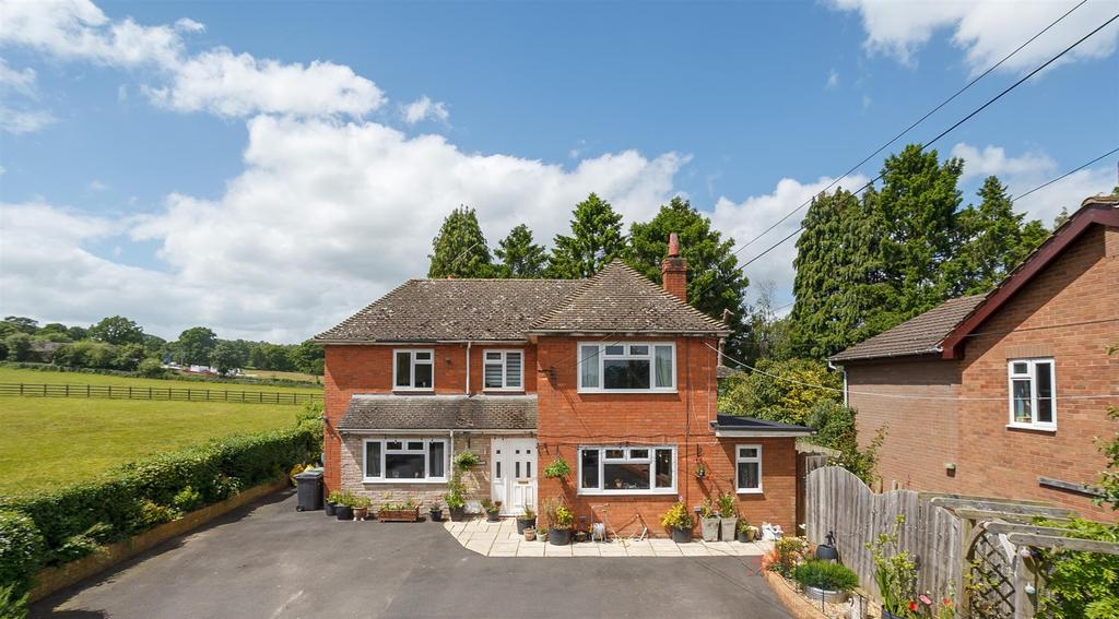 Oreton, Cleobury Mortimer, Shropshire 4 bed detached house £425,000