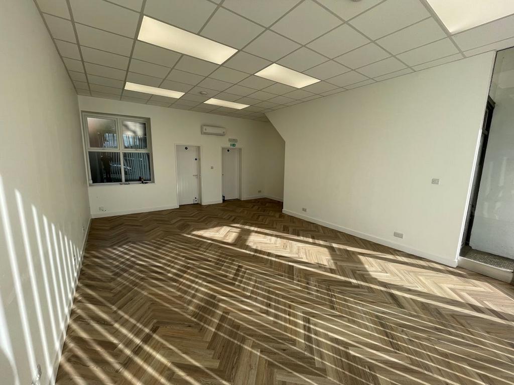 Internal 6.jpg