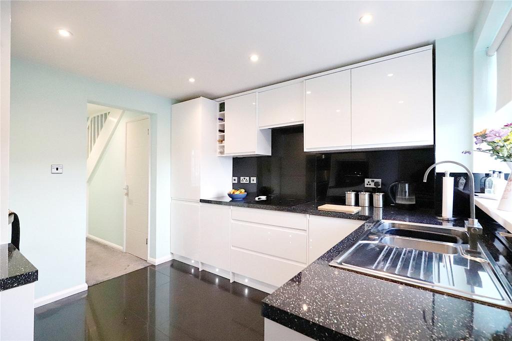 Kitchen Reverse