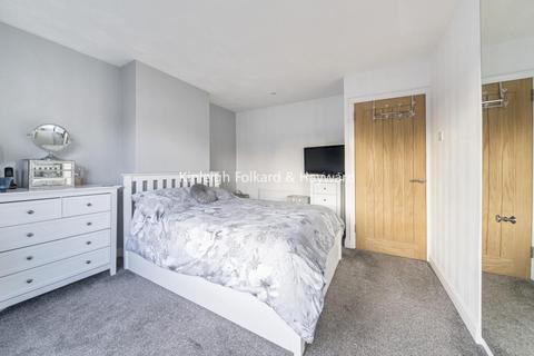 35 Queensway, West Wickham, BR4 9EP