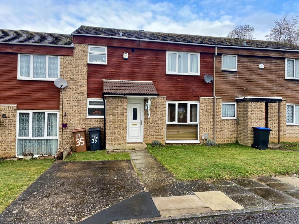 Poppyfield Court, Lings, Northampton... 3 bed terraced house £215,000