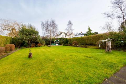 27 Barnshot Road, Edinburgh, EH13 0DJ