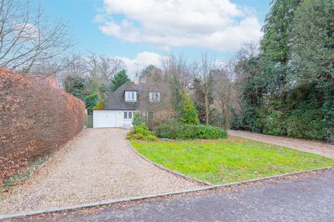 9 Brackendale Close, Camberley, GU15 1HP