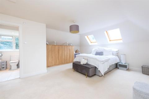 9 Brackendale Close, Camberley, GU15 1HP
